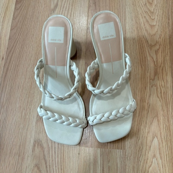 Dolce Vita Women’s Ashby Heels‎ In Ivory - Picture 4 of 8